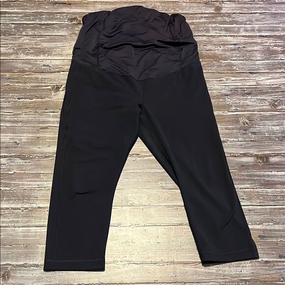 Black capri workout leggings - Picture 1 of 2